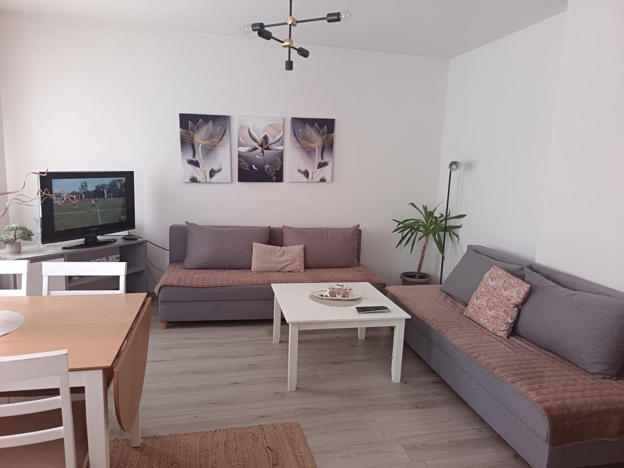 Enjoy Traveling Appartement Tuzla Buitenkant foto